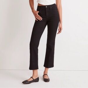 Madewell Classic Black Mid-rise Kickout Jeans, 31